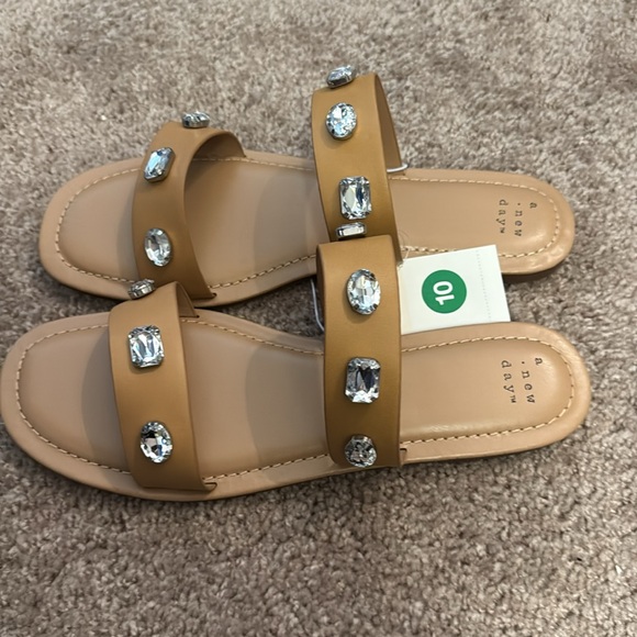 A New Day Brit Two Band Embellished Sandals Size 10 Color Tan - Picture 4 of 9